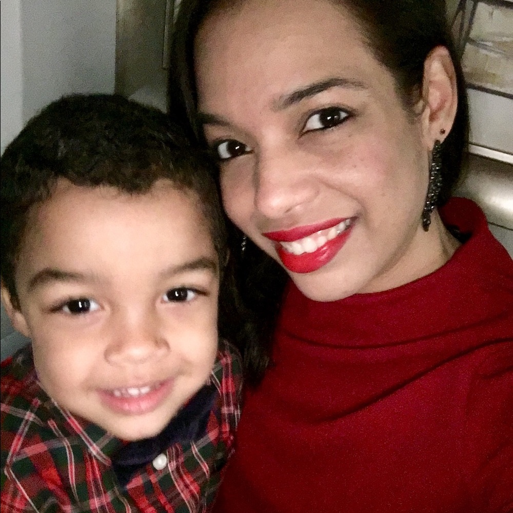 Meet your Posher, Yurydia